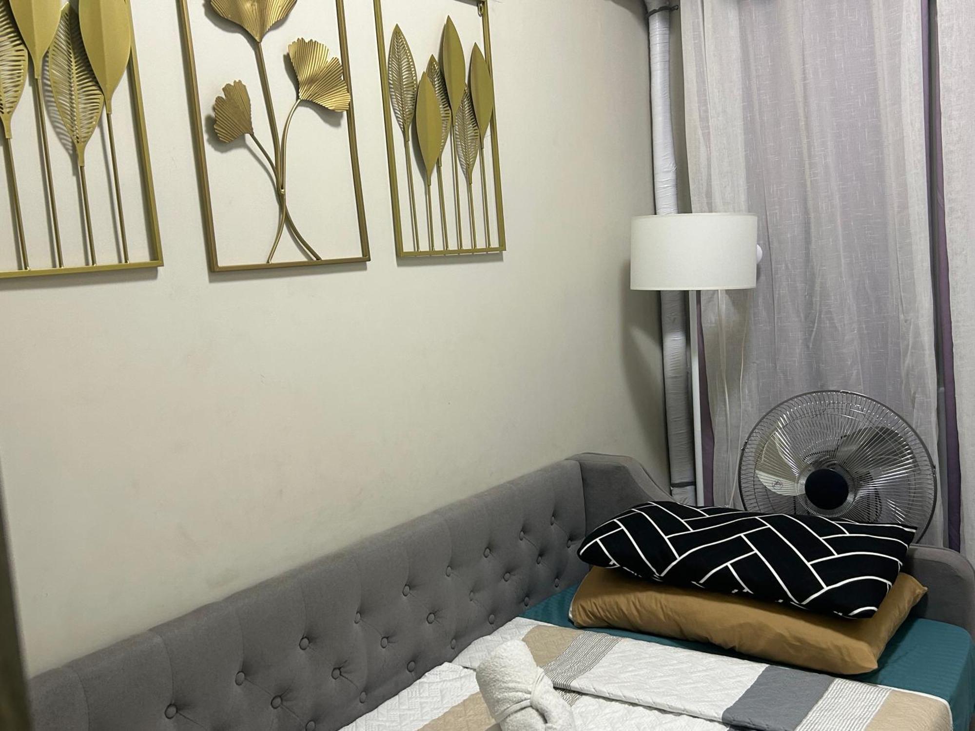 2Br Coast Residences Manila Kültér fotó