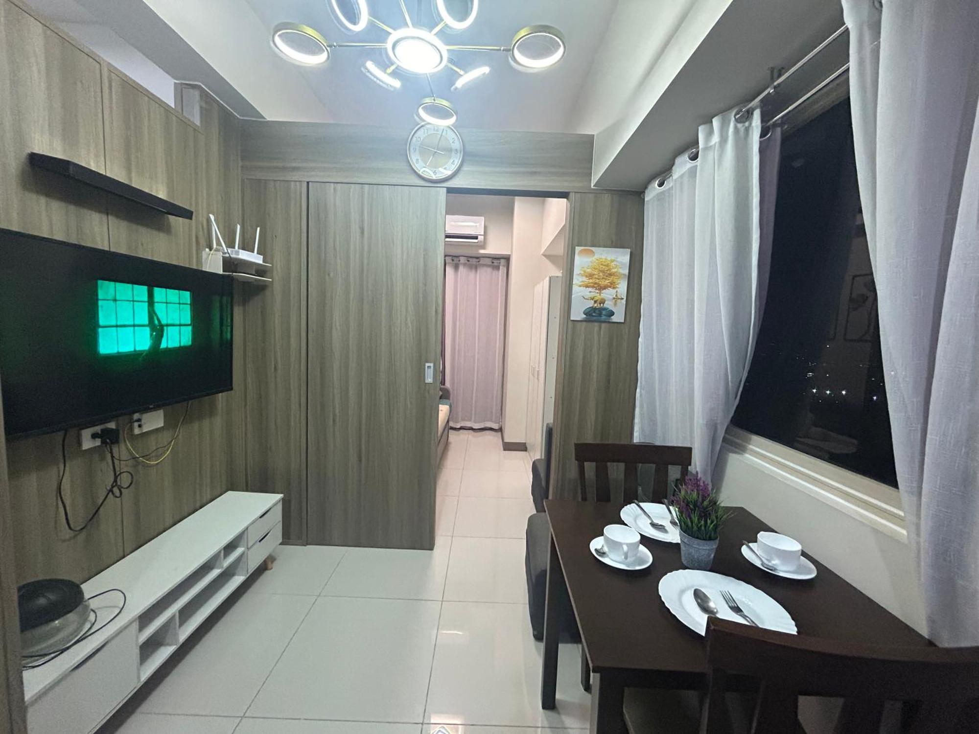 2Br Coast Residences Manila Kültér fotó