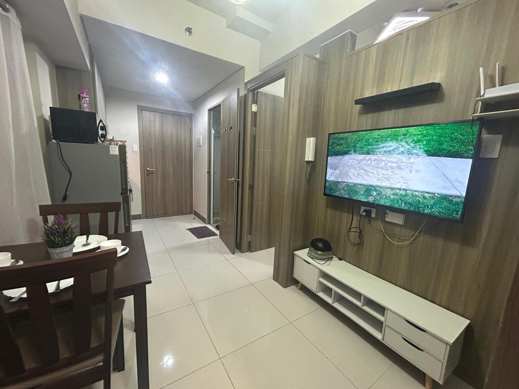 2Br Coast Residences Manila Kültér fotó